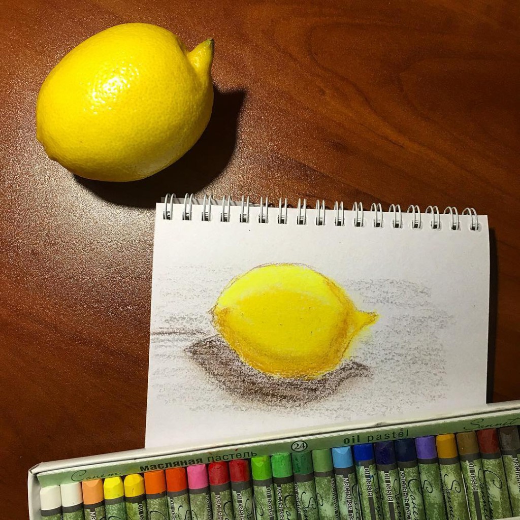 Это лимон с натуры.